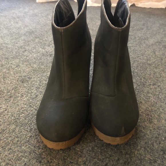 Fun wedged ankle boots. - Picture 2 of 4